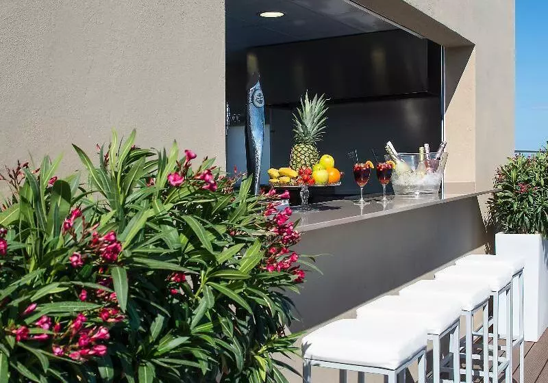 Fotos del hotel El Puerto by Pierre Vacances:  13