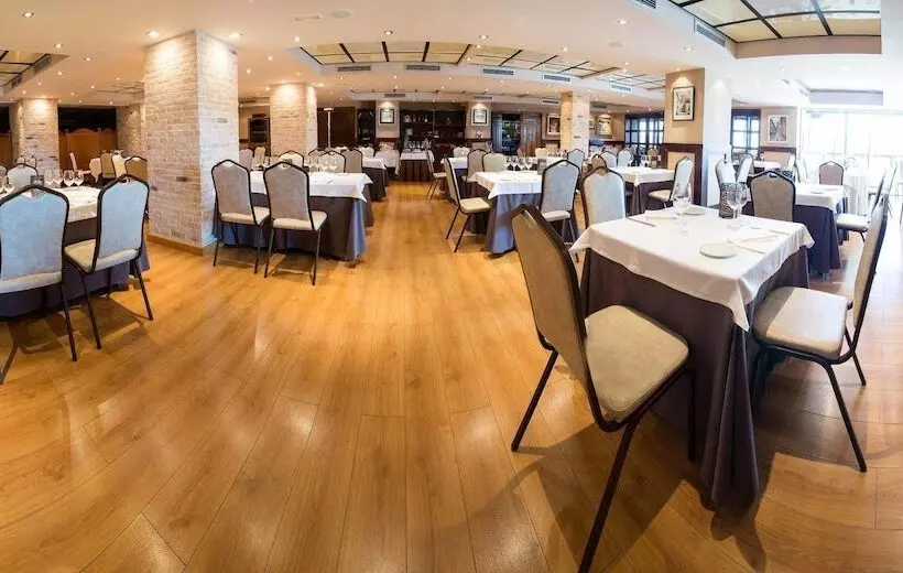Fotos del hotel Spa Balfagon:  11