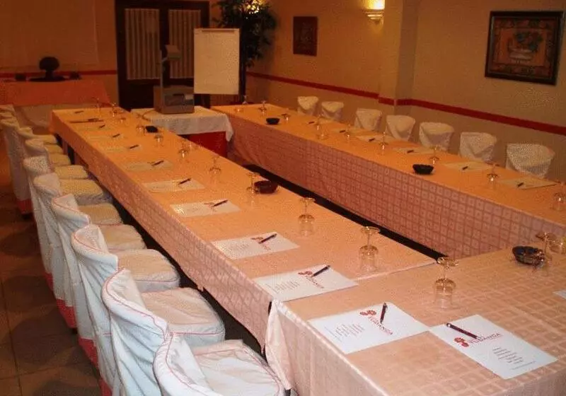 Fotos del hotel Tudanca Benavente:  4