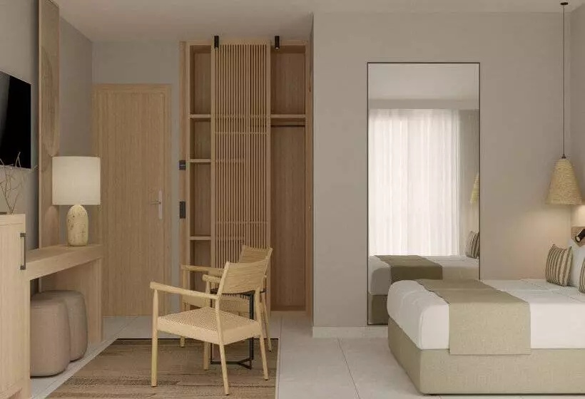 Fotos del hotel Aqua  Montagut Suites 4sup:  3