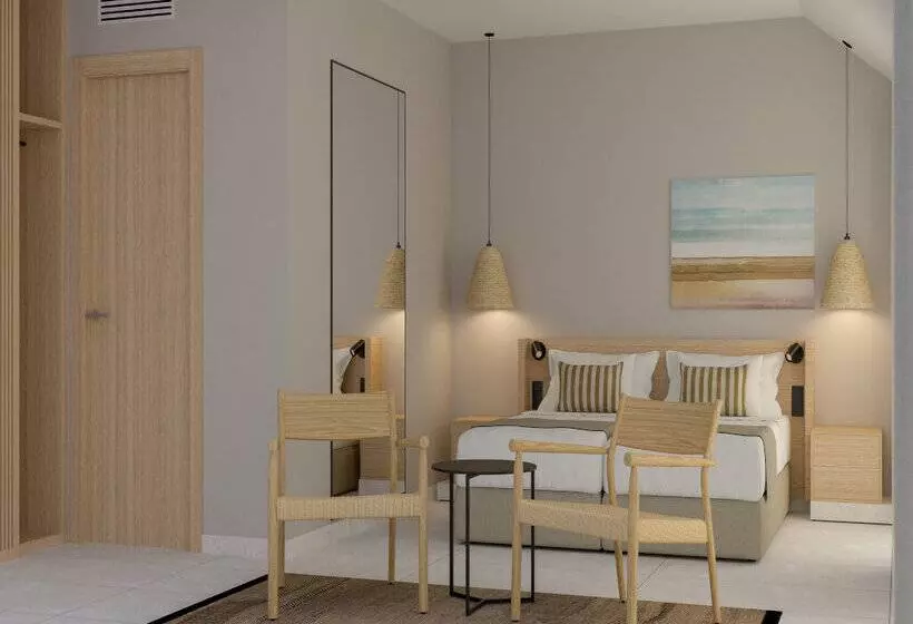 Fotos del hotel Aqua  Montagut Suites 4sup:  2