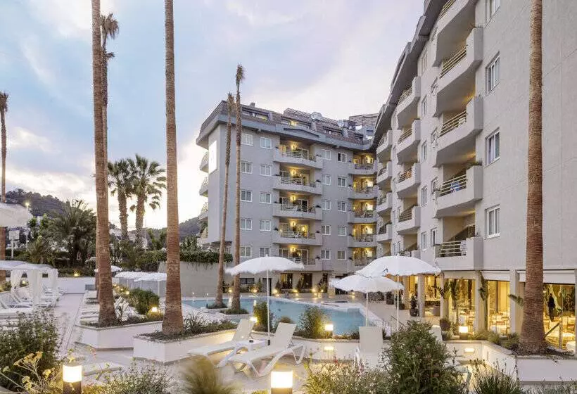 Fotos del hotel Aqua  Montagut Suites 4sup:  19