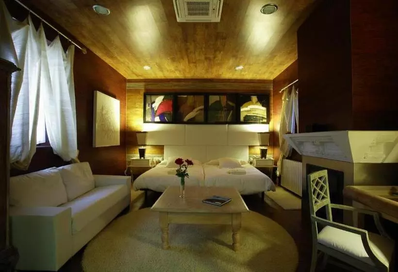 Fotos del hotel Boutique Palacio De La Serna:  23