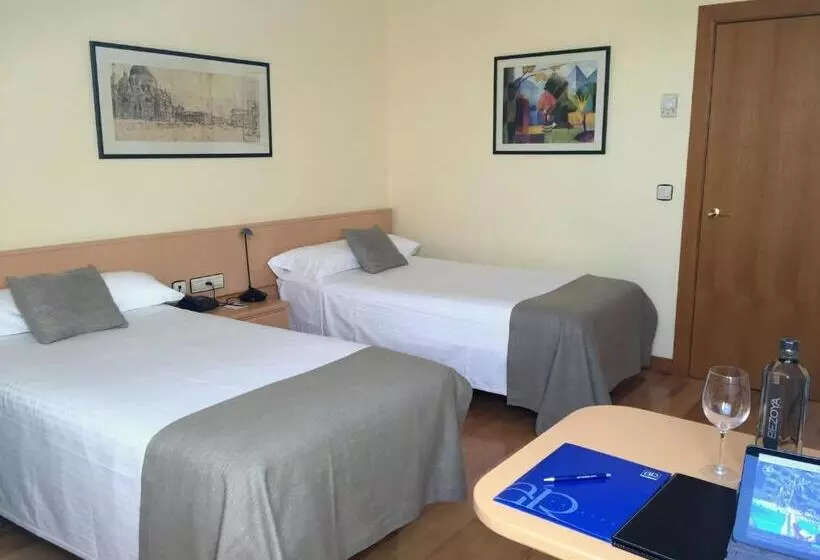 Fotos del hotel Parquesur:  15