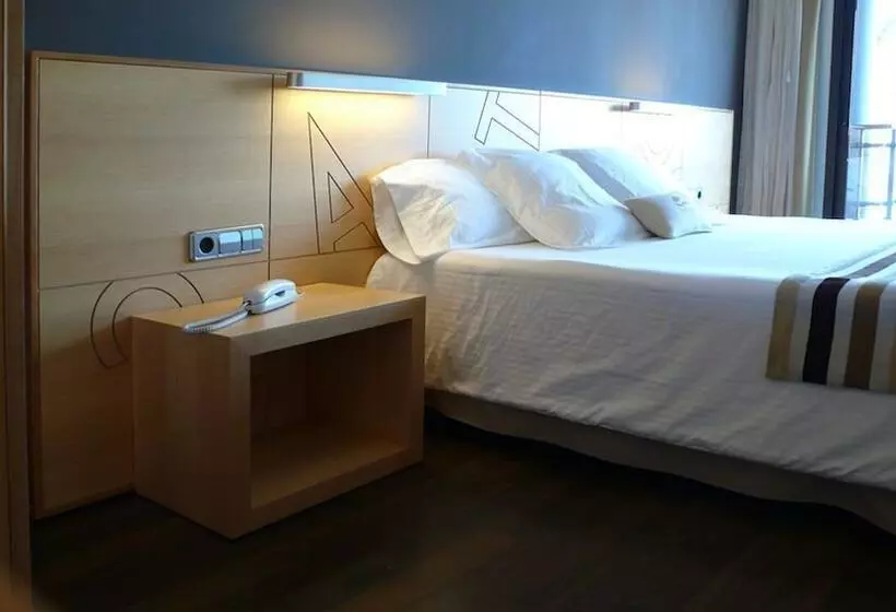 Fotos del hotel Restaurant Sant Pol:  2