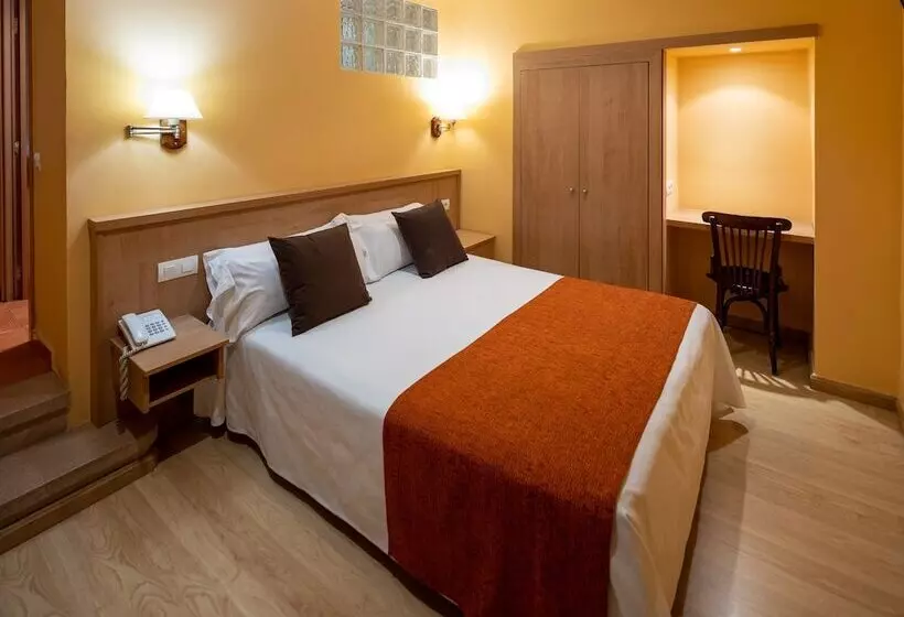 Fotos del hotel Ripoll:  10