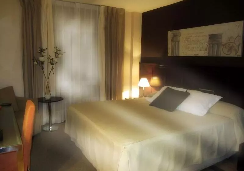 Fotos del hotel Villa De Utrillas:  2