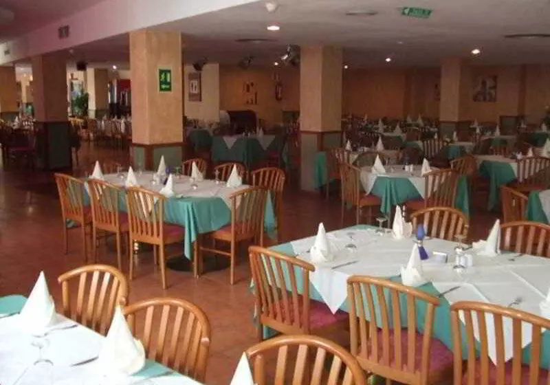 Fotos del hotel Revoli:  3