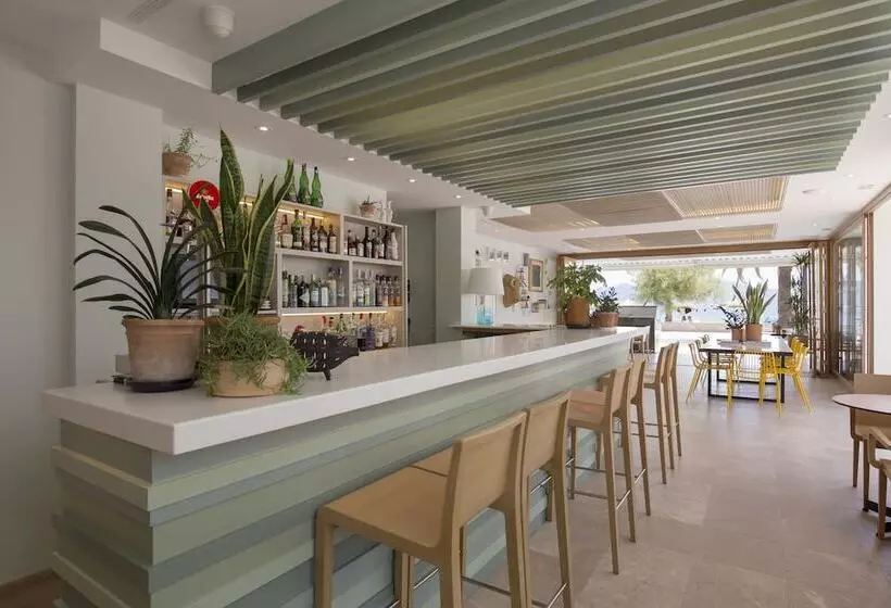 Fotos del hotel La Goleta Hotel De Mar - Adults Only:  3