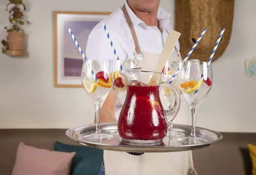 Fotos del hotel La Goleta Hotel De Mar - Adults Only:  6