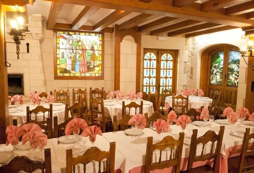 Fotos del hotel Santo Domingo De Silos:  10