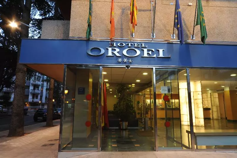 Fotos del hotel Oroel:  9