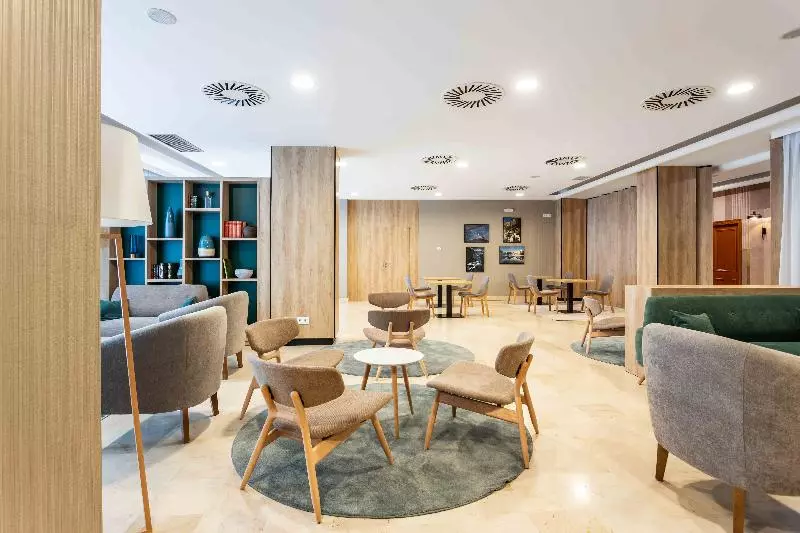 Fotos del hotel Oroel:  21