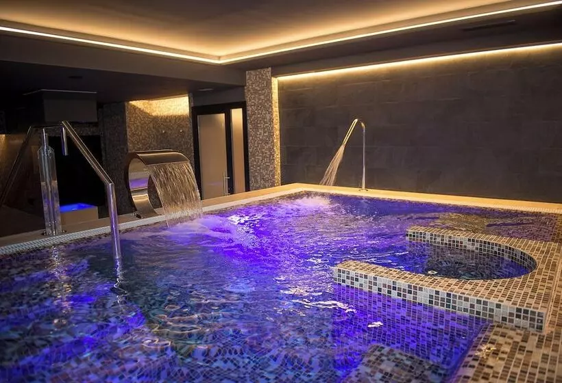 Fotos del hotel Oroel:  18