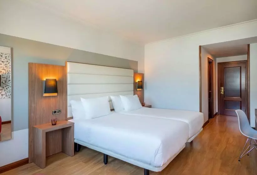 Fotos del hotel Santiago Plaza Affiliated By Meliá:  4