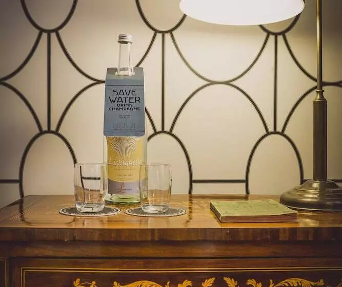 Fotos del hotel Henri Hotel Wien Siebterbezirk:  6