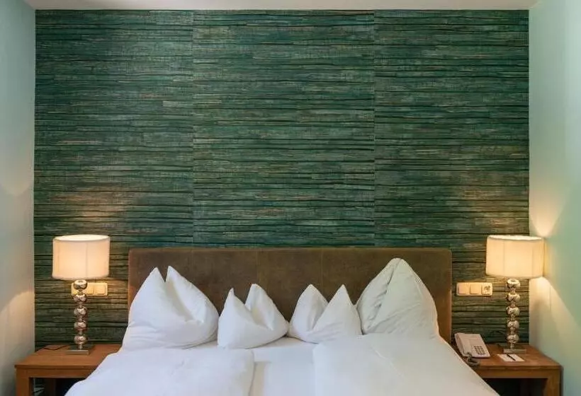 Fotos del hotel Cortisen Am See  Adults Only:  12