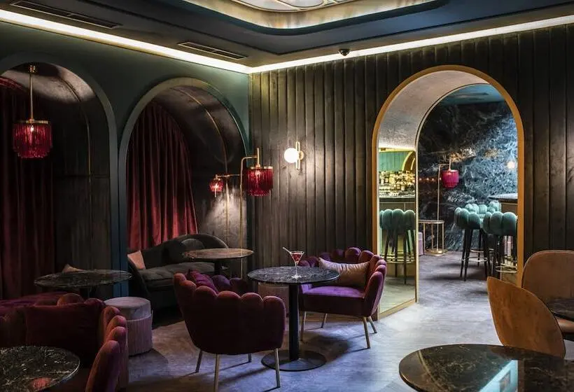 Fotos del hotel Furst Metternich:  13
