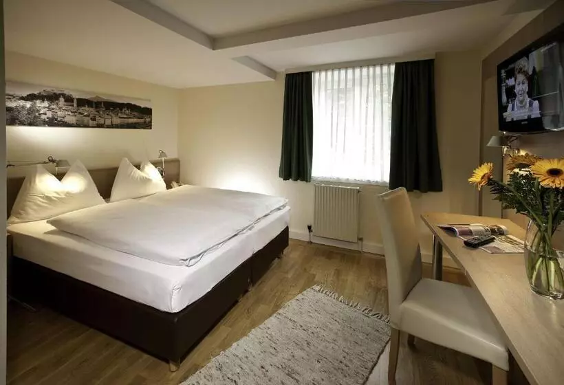 Fotos del hotel Hartlwirt Gasthof-:  2