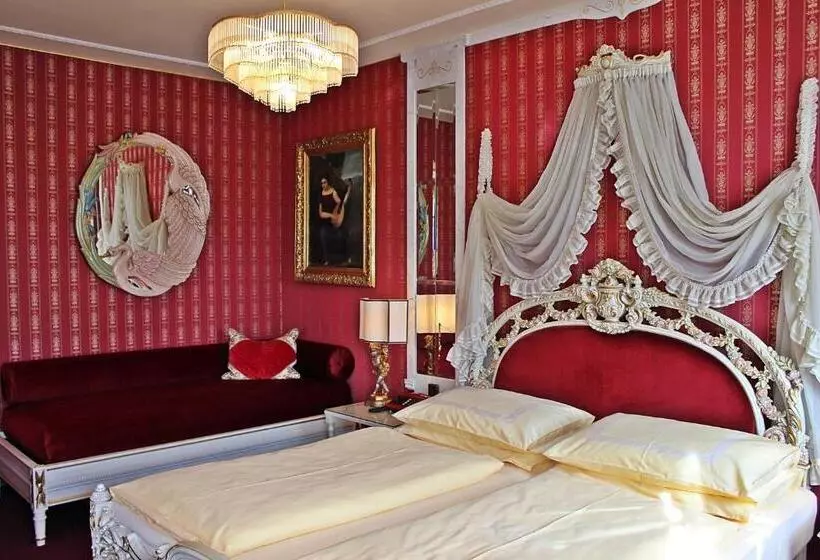 Fotos del hotel Palais Porcia:  17