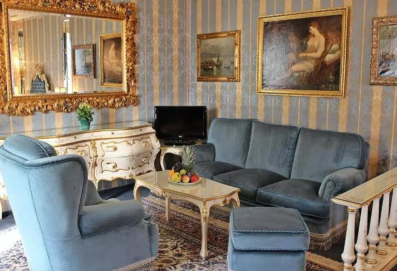 Fotos del hotel Palais Porcia:  22