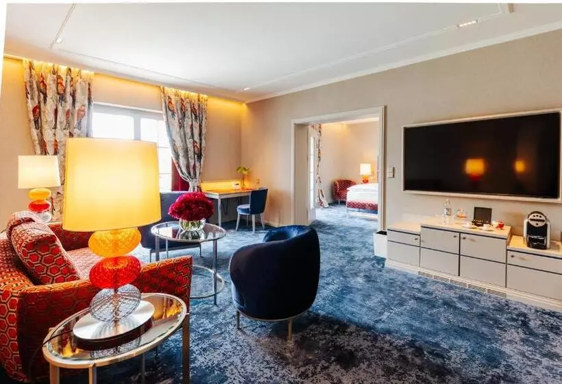 Fotos del hotel Schloss Seefels:  24