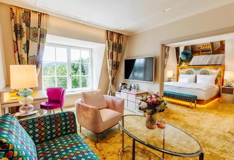 Fotos del hotel Schloss Seefels:  25