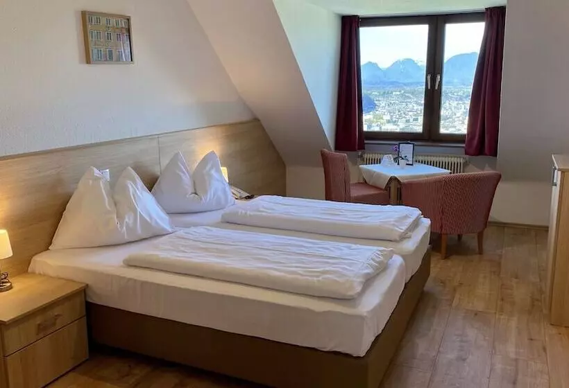 Fotos del hotel Schöne Aussicht:  19