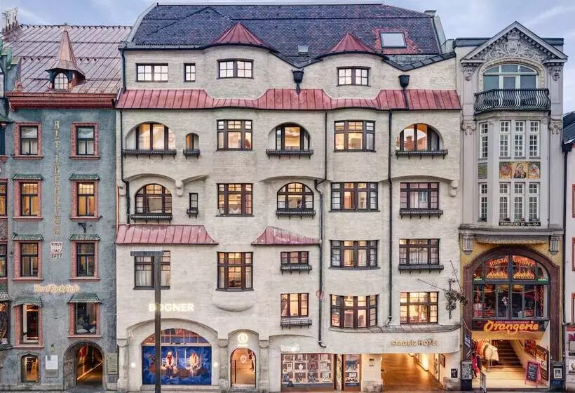 Fotos del hotel Stage 12  By Penz:  6