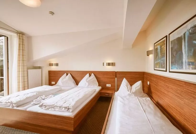 Fotos del hotel Pinzgauerhof:  15