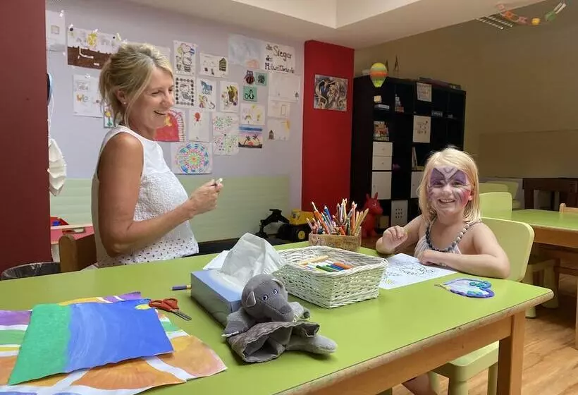 Fotos del hotel Sporthotel Royer:  17