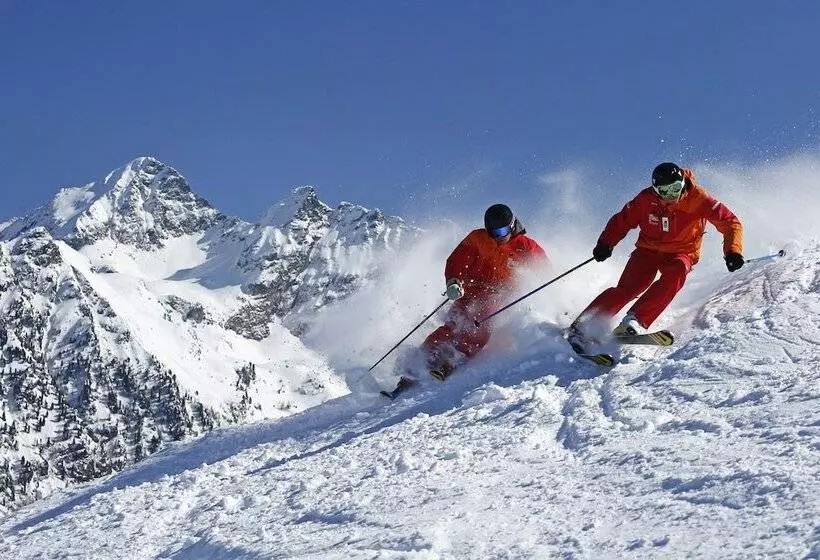 Fotos del hotel Sporthotel Royer:  9