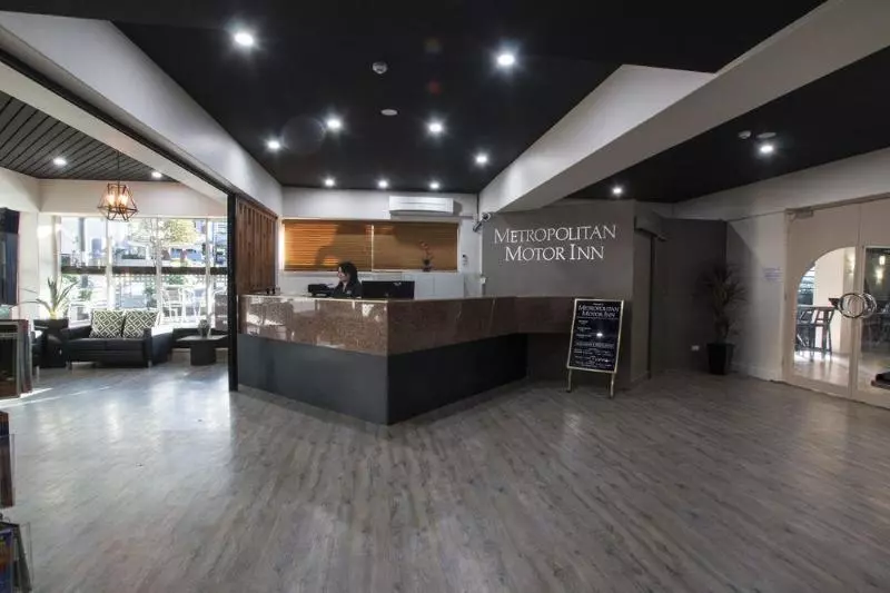 Fotos del hotel The Metropolitan Spring Hill:  2