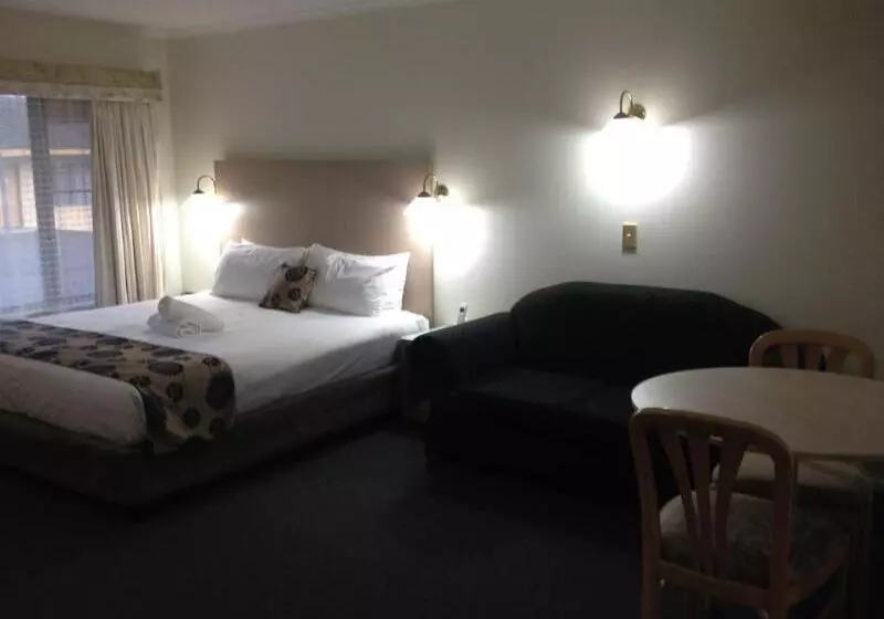 Big Windmill Corporate & Family Motel