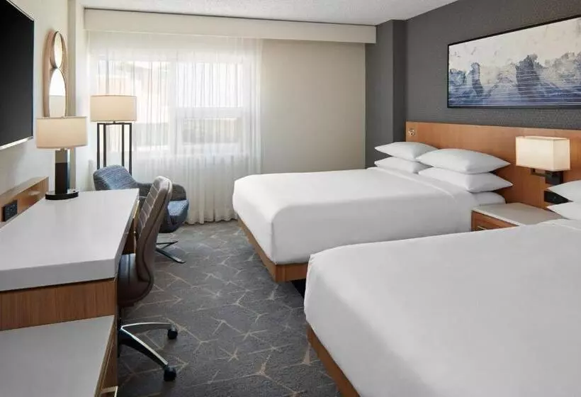 Fotos del hotel Delta Hotels By Marriott Calgary Airport Interminal:  13