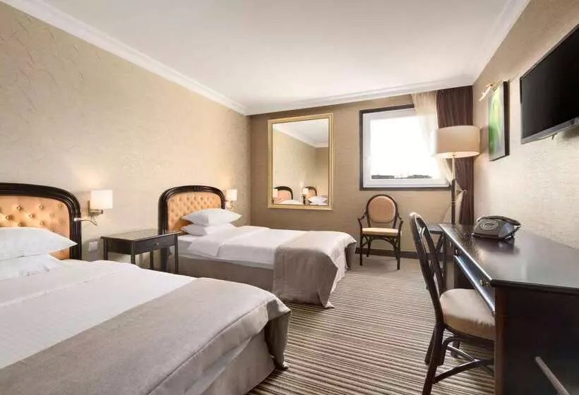 Fotos del hotel Ramada By Wyndham Sofia City Center:  20