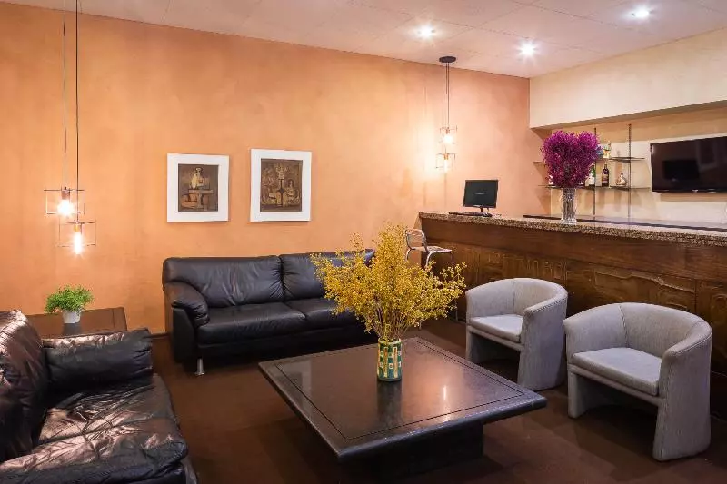 Fotos del hotel Rojas All Suite:  3