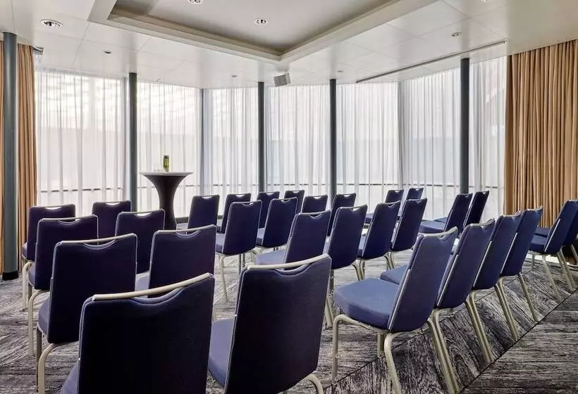 Fotos del hotel Swissotel Le Plaza Basel:  22