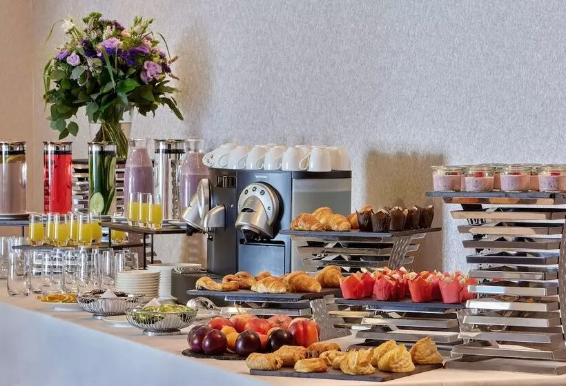 Fotos del hotel Swissotel Le Plaza Basel:  19