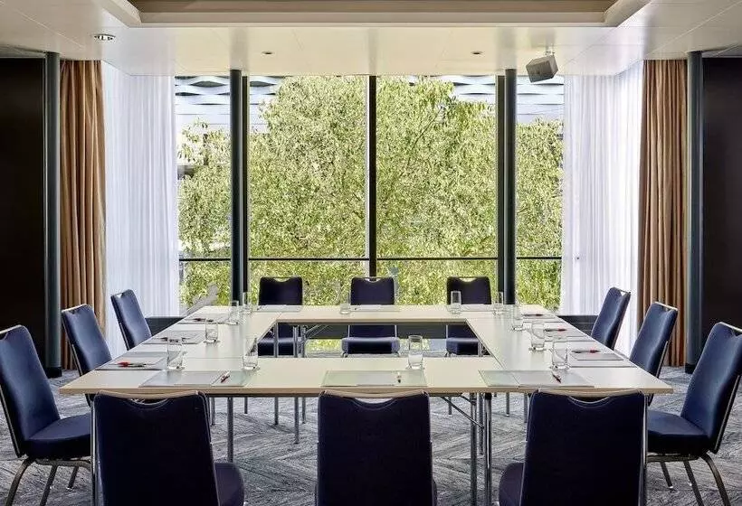 Fotos del hotel Swissotel Le Plaza Basel:  18