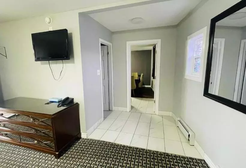 Fotos del hotel Falls Lodge By The Falls:  25