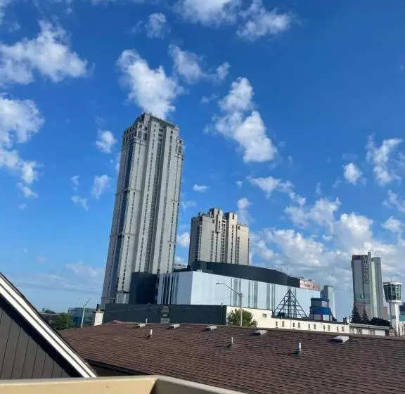 Fotos del hotel Falls Lodge By The Falls:  6