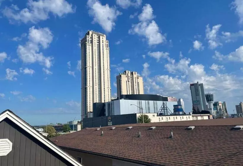 Fotos del hotel Falls Lodge By The Falls:  10