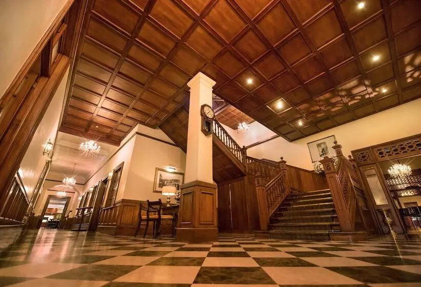 Fotos del hotel The Grand Hotel:  2