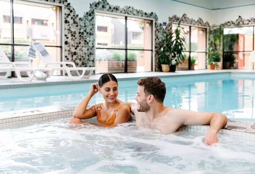 Fotos del hotel Marmot Lodge:  2