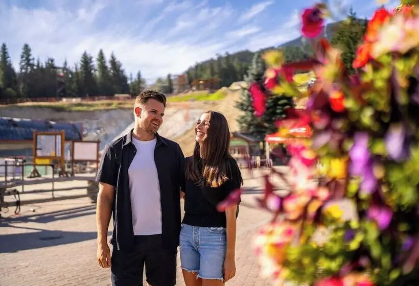 Fotos del hotel Whistler Village Inn & Suites:  5