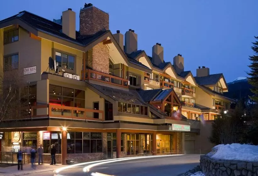 Fotos del hotel Whistler Village Inn & Suites:  6