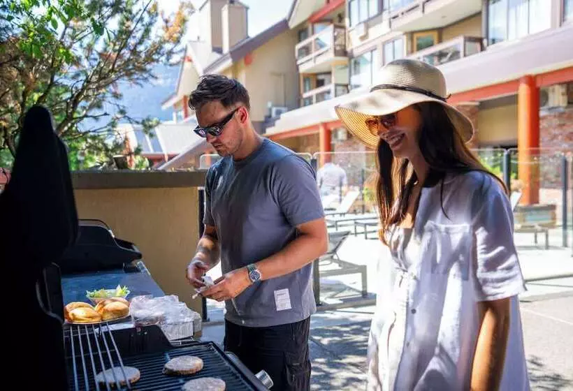 Fotos del hotel Whistler Village Inn & Suites:  19