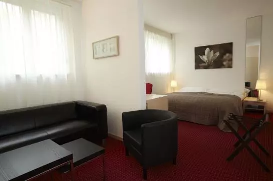 Fotos del hotel Astor Hotel & Serviced Apartments:  19