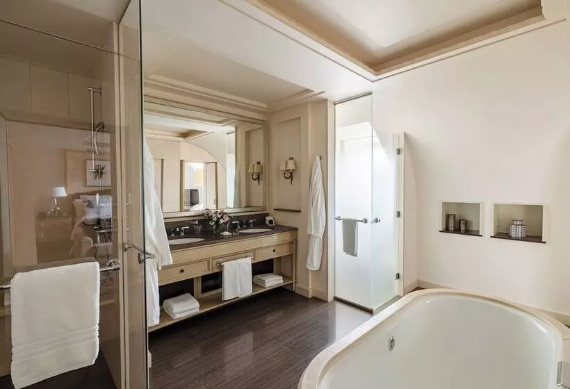 Fotos del hotel Four Seasons Hotel Des Bergues Geneva:  3